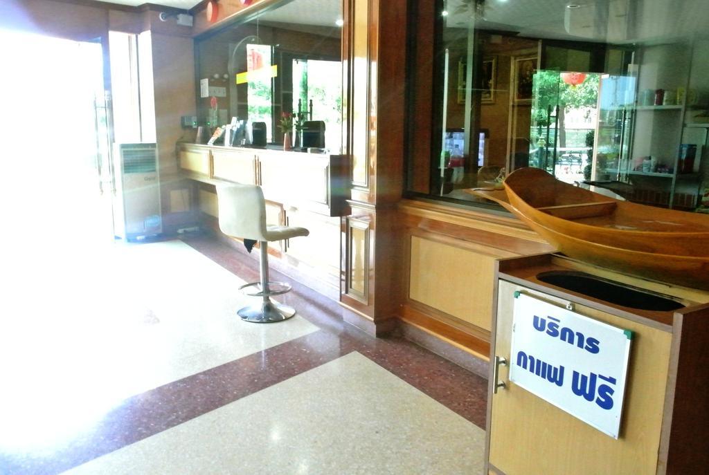 Rose Garden Hotel Ayutthaya Bagian luar foto